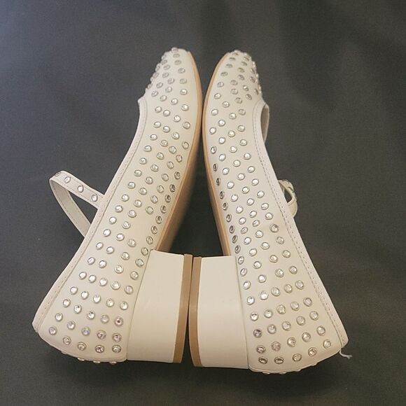 BRAND NEW MADDEN GIRL MARY JANE STYLE STUDDED LOW BLOCK HEEL SHOE - Picture 11 of 16